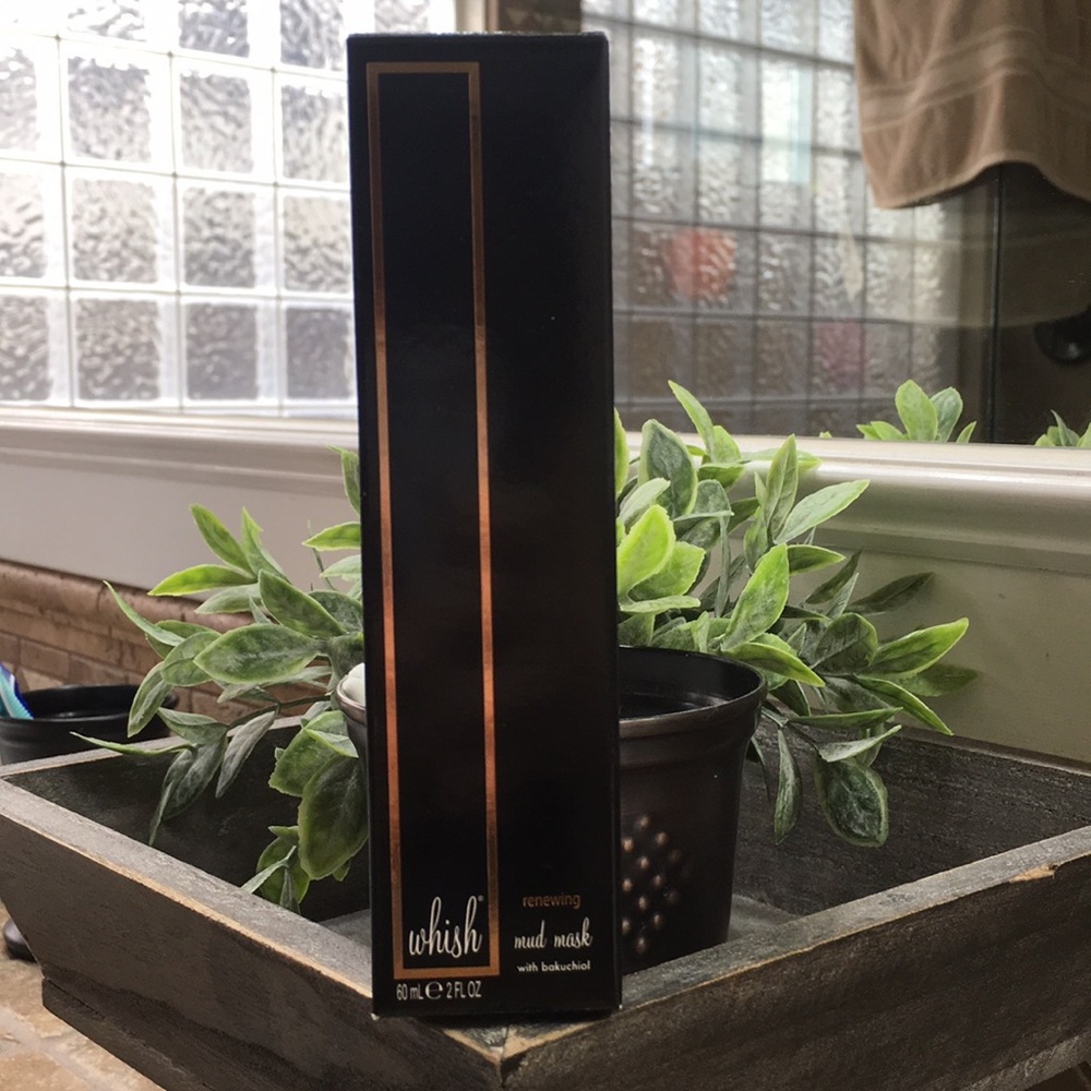 Renewing mud mask